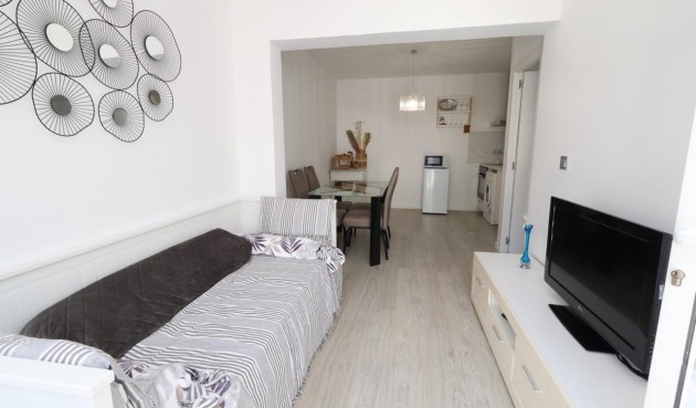 Resale - Bungalow -
Torrevieja - Costa Blanca