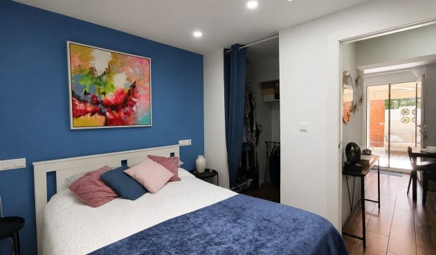 Resale - Bungalow -
Torrevieja - Costa Blanca