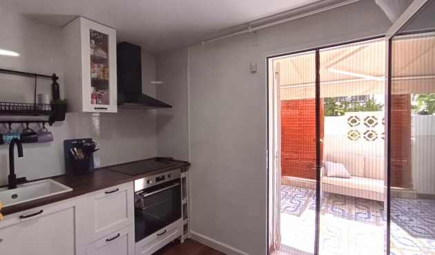 Resale - Bungalow -
Torrevieja - Costa Blanca