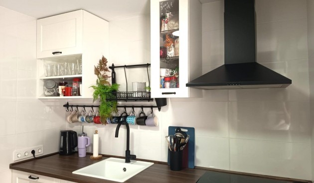 Resale - Bungalow -
Torrevieja - Costa Blanca