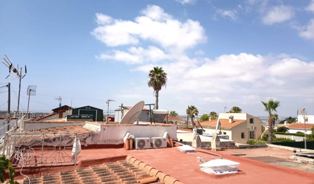 Resale - Bungalow -
Torrevieja - Costa Blanca