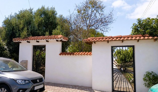 Resale - Bungalow -
Torrevieja - Costa Blanca