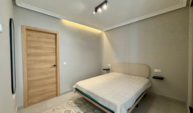 Resale - Apartment -
Torrevieja - Playa del Cura