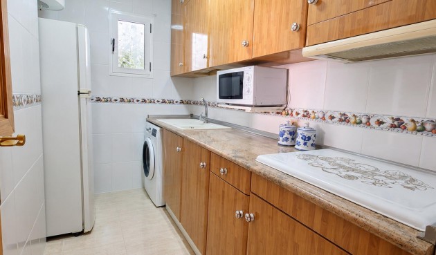 Resale - Apartment -
Torrevieja - Habaneras