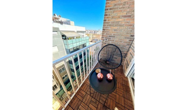 Resale - Penthouse -
Torrevieja - Centro