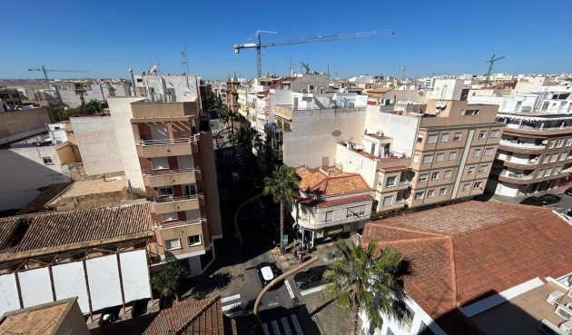 Resale - Penthouse -
Torrevieja - Centro