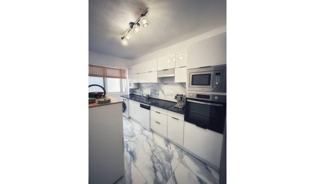 Resale - Penthouse -
Torrevieja - Centro
