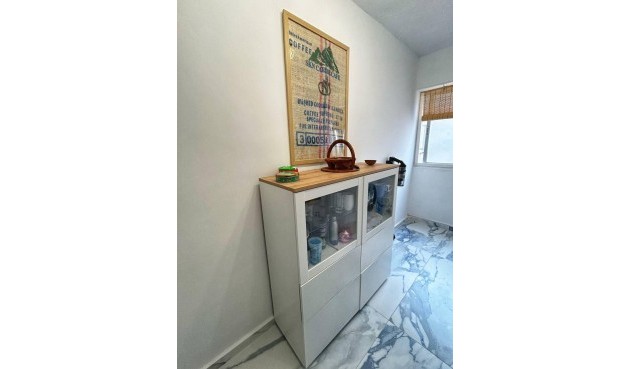 Resale - Penthouse -
Torrevieja - Centro