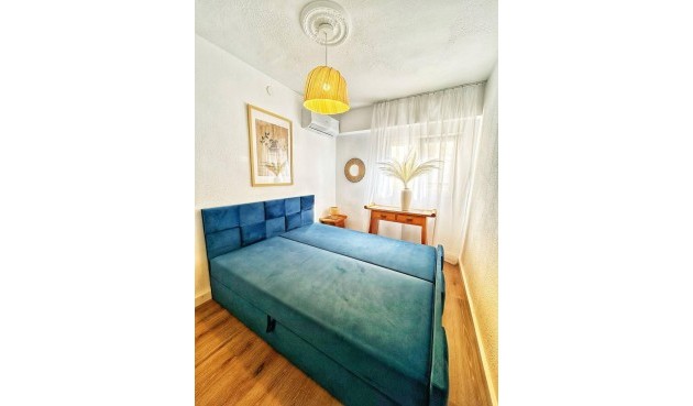 Resale - Penthouse -
Torrevieja - Centro