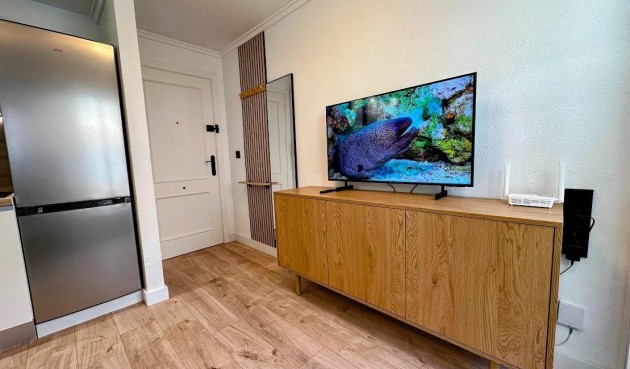 Resale - Apartment -
Torrevieja - Centro