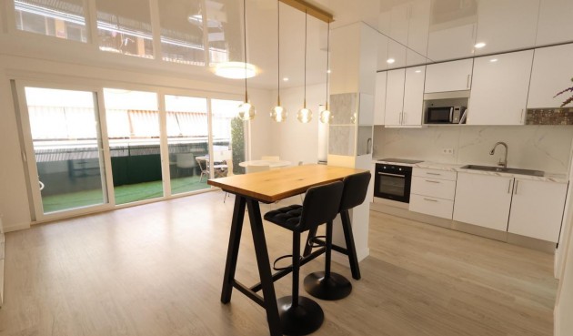 Resale - Apartment -
Torrevieja - Costa Blanca