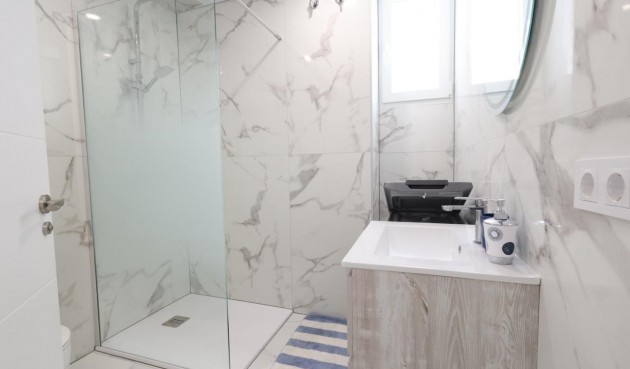 Resale - Apartment -
Torrevieja - Costa Blanca