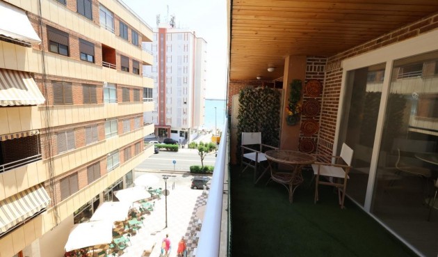 Resale - Apartment -
Torrevieja - Costa Blanca