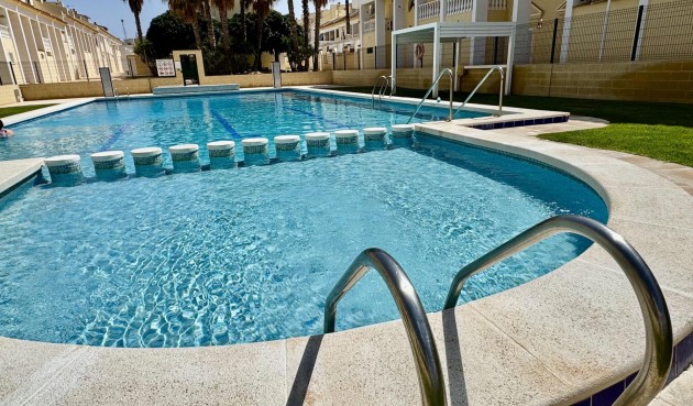 Resale - Apartment -
Torrevieja - Torreblanca