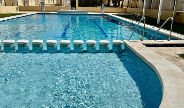 Resale - Apartment -
Torrevieja - Torreblanca