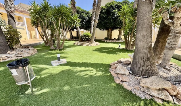 Resale - Apartment -
Torrevieja - Torreblanca