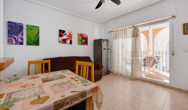 Resale - Bungalow -
Torrevieja - Costa Blanca