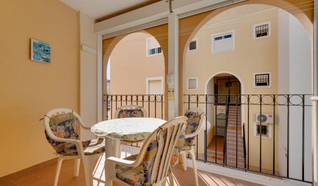 Resale - Bungalow -
Torrevieja - Costa Blanca