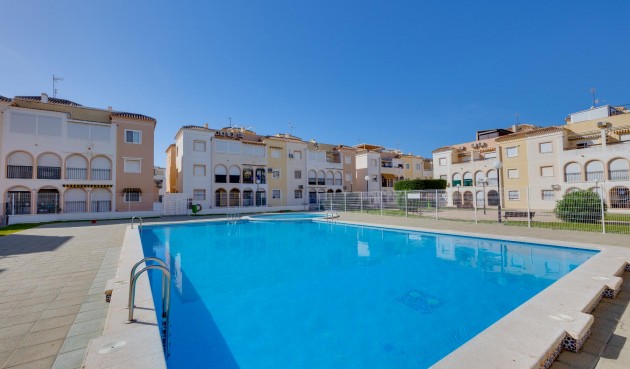 Resale - Bungalow -
Torrevieja - Costa Blanca