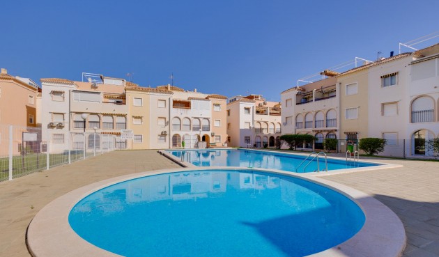 Resale - Bungalow -
Torrevieja - Costa Blanca
