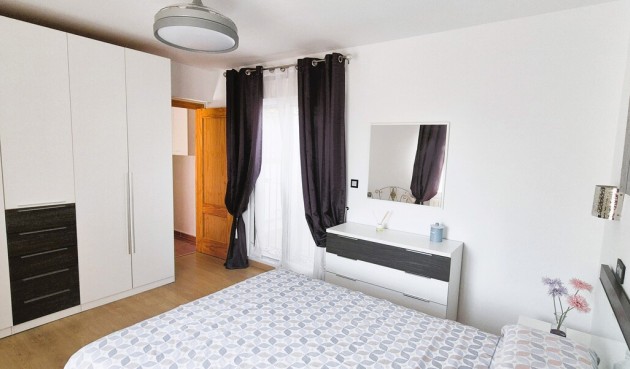 Resale - Quad House -
Torrevieja - Costa Blanca