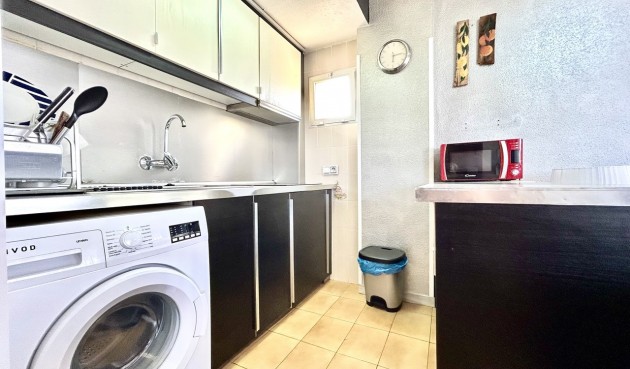 Resale - Apartment -
Torrevieja - Costa Blanca