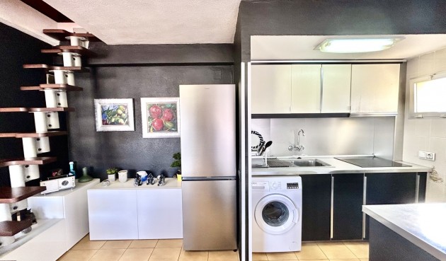Resale - Apartment -
Torrevieja - Costa Blanca