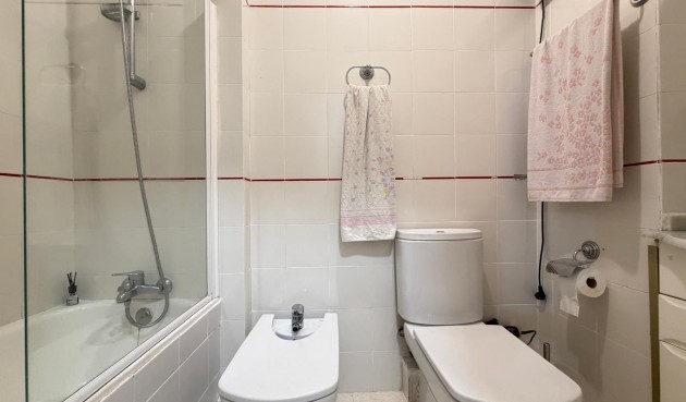 Resale - Apartment -
Torrevieja - Playa de los Locos