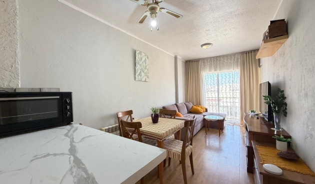 Resale - Apartment -
Torrevieja - Playa de los Locos