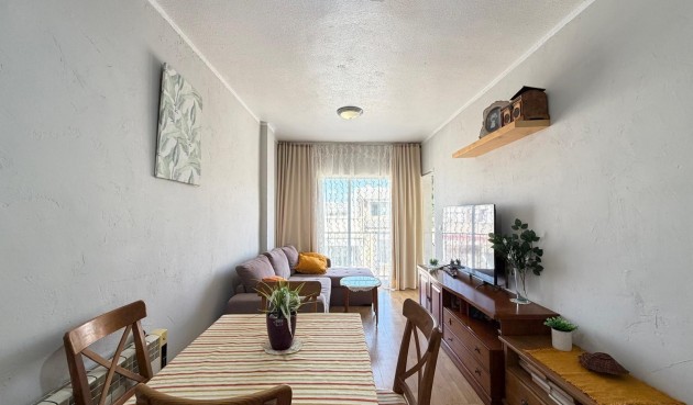 Resale - Apartment -
Torrevieja - Playa de los Locos