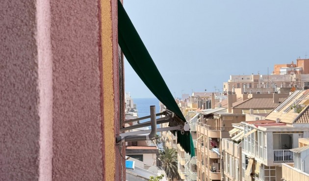 Resale - Apartment -
Torrevieja - Playa de los Locos