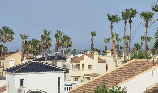 Resale - Bungalow -
Villamartin - Costa Blanca