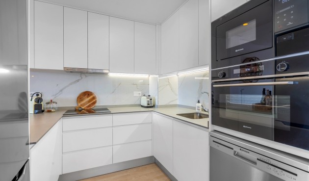 Resale - Apartment -
Torrevieja - Costa Blanca