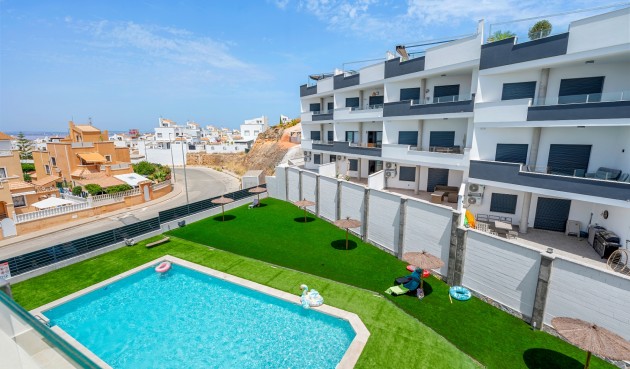 Resale - Apartment -
Torrevieja - Costa Blanca