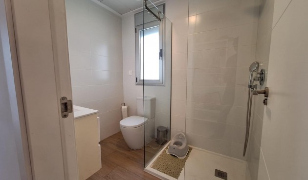 Resale - Villa -
Torrevieja - Los Frutales