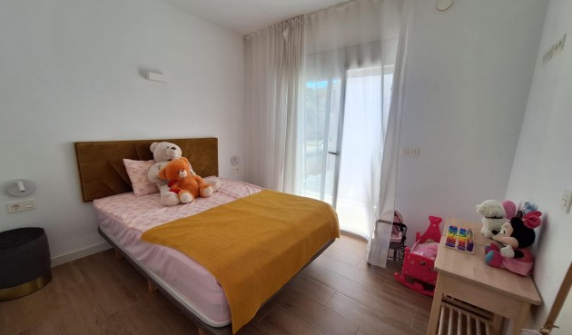Resale - Villa -
Torrevieja - Los Frutales