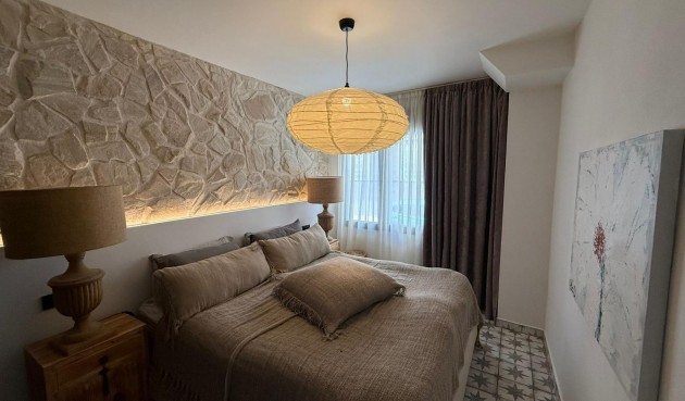 Resale - Apartment -
Torrevieja - Estacion De Autobuses