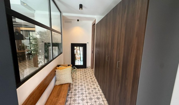 Resale - Apartment -
Torrevieja - Estacion De Autobuses