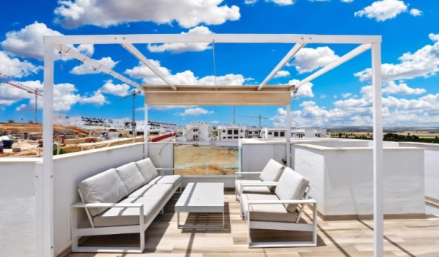 Resale - Villa -
Torrevieja - Costa Blanca