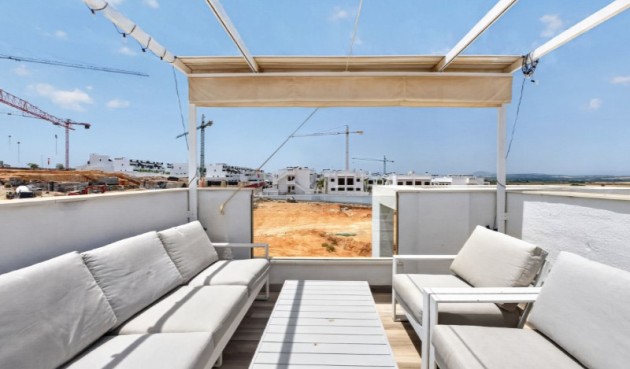 Resale - Villa -
Torrevieja - Costa Blanca