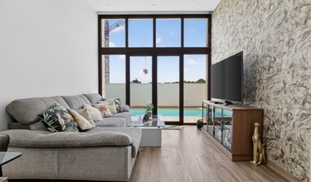 Resale - Villa -
Torrevieja - Costa Blanca