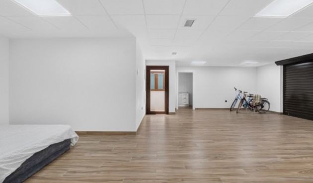 Resale - Villa -
Torrevieja - Costa Blanca