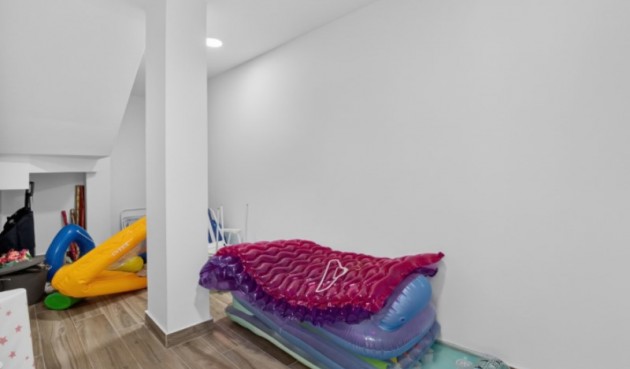 Resale - Villa -
Torrevieja - Costa Blanca