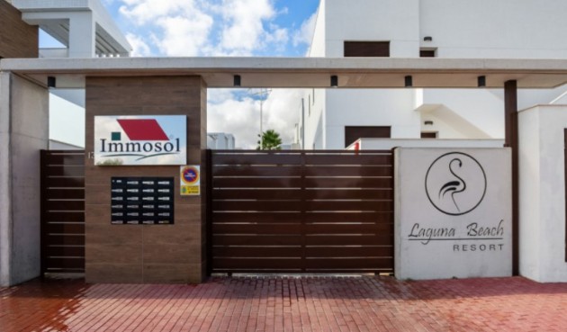 Resale - Villa -
Torrevieja - Costa Blanca
