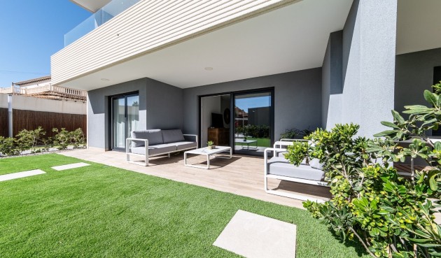 Resale - Apartment -
Torrevieja - Costa Blanca