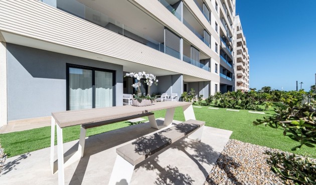 Resale - Apartment -
Torrevieja - Costa Blanca
