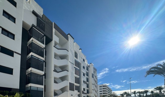 Resale - Apartment -
Santa Pola - Costa Blanca