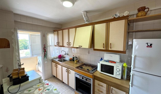 Resale - Apartment -
Torrevieja - Miramar - Torre Del Moro