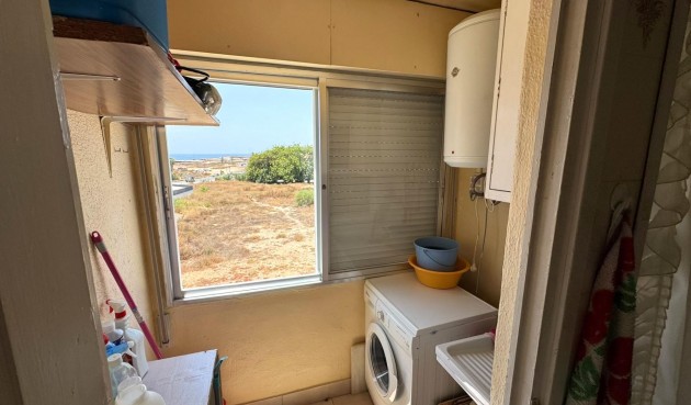 Resale - Apartment -
Torrevieja - Miramar - Torre Del Moro