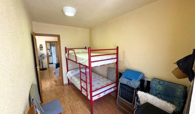 Resale - Apartment -
Torrevieja - Miramar - Torre Del Moro